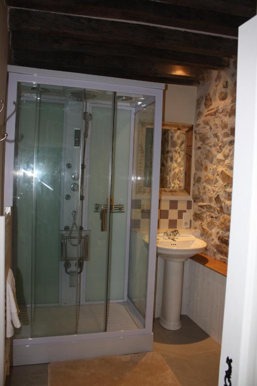 Les Picardies Lesterps 部屋 写真